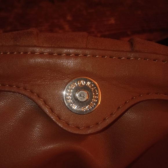 Banana Republic Elegant Tan Women's Bag - Picture 6 of 6